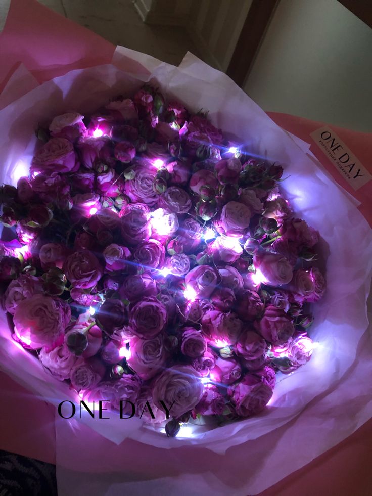 Экзотический ночной букет